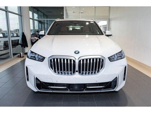 New 2026 BMW X5 xDrive50e AWD/4WD image 38