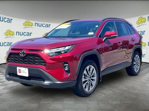 Used 2025 Toyota RAV4 XLE Premium w/ Weather Package AWD/4WD image 3