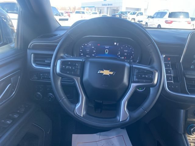 Used 2023 Chevrolet Suburban LT AWD/4WD image 15