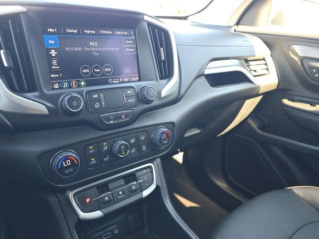 Used 2023 GMC Terrain SLT w/ Tech Package AWD/4WD image 28