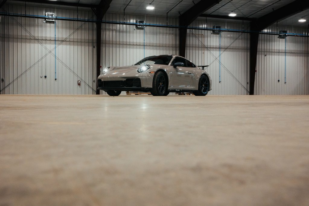 Used 2026 Porsche 911 Carrera T RWD image 23