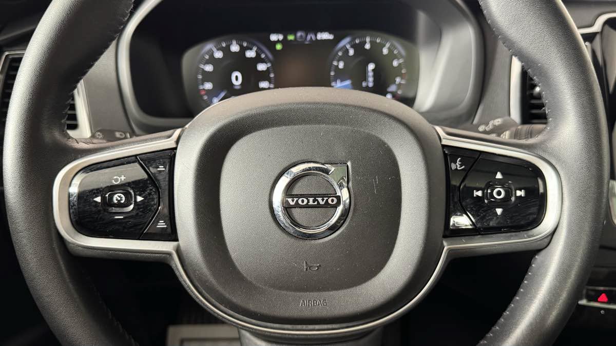 Used 2018 Volvo XC90 T6 Momentum w/ Convenience Package AWD/4WD image 20