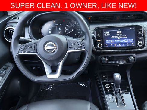 Used 2022 Nissan Kicks SV FWD image 14
