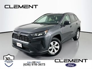 Used 2019 Toyota RAV4 LE AWD/4WD video 1