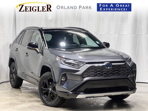 Used 2020 Toyota RAV4 XSE image 1
