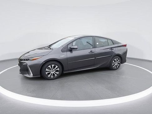 Certified 2022 Toyota Prius Prime XLE image 6