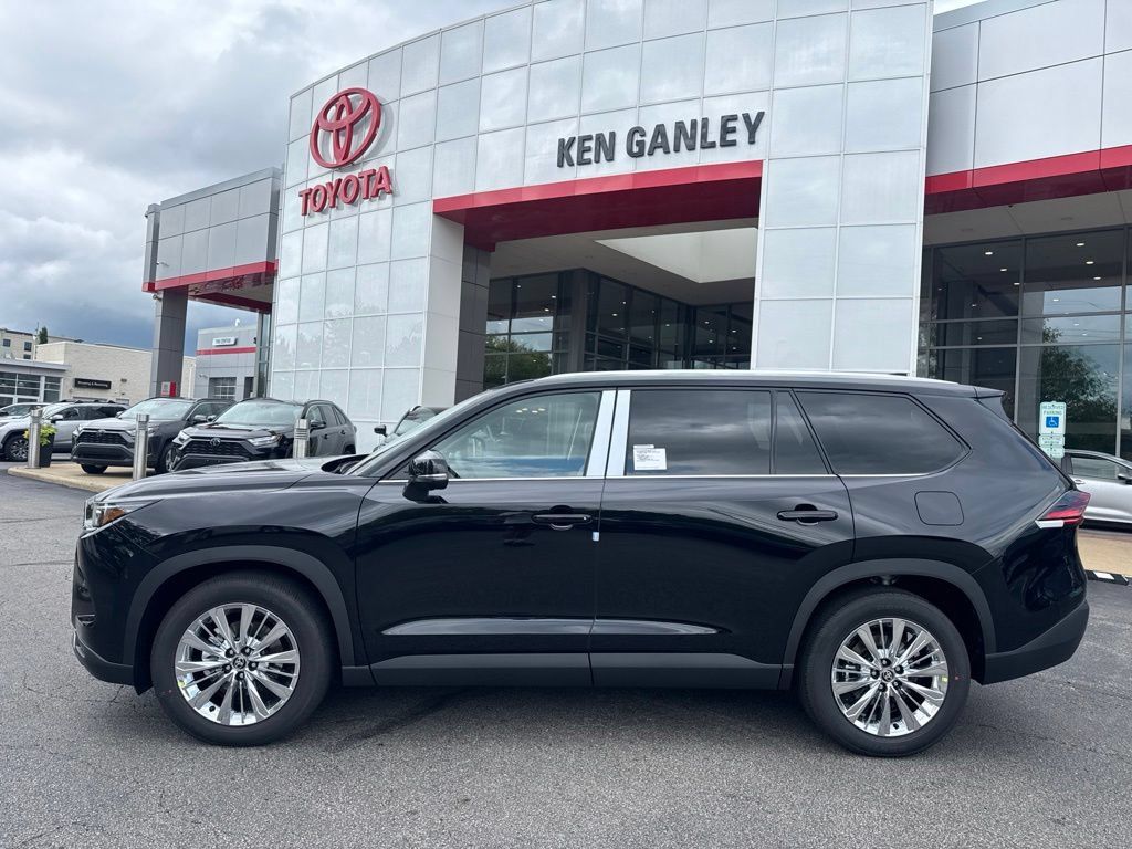 New 2026 Toyota Grand Highlander AWD image 2