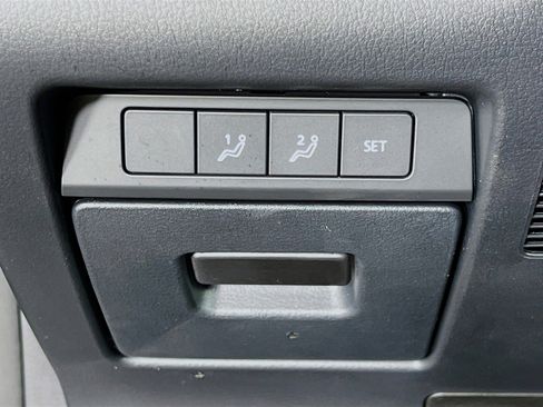 Certified 2025 MAZDA CX-30 AWD 2.5 S w/ Preferred Package image 12