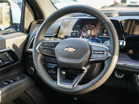 New 2026 Chevrolet Suburban LS w/ Max Trailering Package AWD/4WD image 15