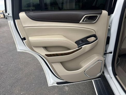 Used 2019 GMC Yukon Denali w/ Denali Ultimate Package image 11