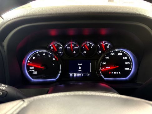 Used 2023 Chevrolet Silverado 1500 Custom AWD/4WD image 17