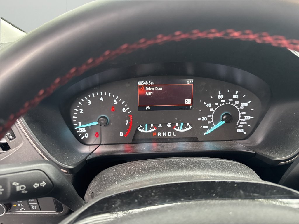 Used 2022 Ford Escape SEL w/ SEL Stealth AWD Package image 12