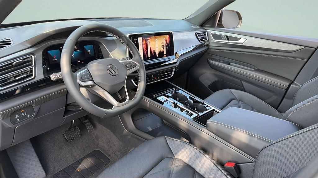 New 2026 Volkswagen Atlas Cross Sport SE FWD image 32