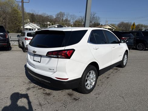 Used 2022 Chevrolet Equinox LT image 3