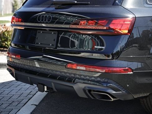 New 2026 Audi Q7 3.0T Prestige image 9