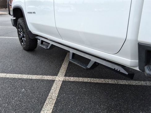 Certified 2025 Chevrolet Silverado 2500 LT image 12