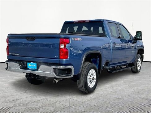 Used 2024 Chevrolet Silverado 2500 LT w/ Safety Package image 6