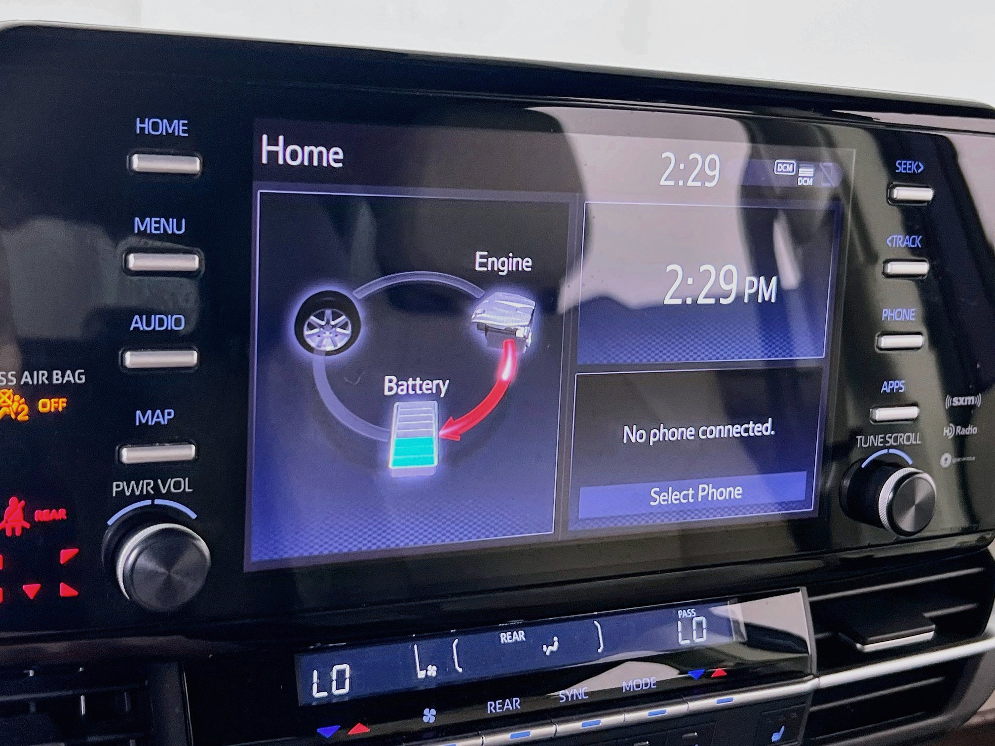 Used 2023 Toyota Sienna XLE FWD image 14