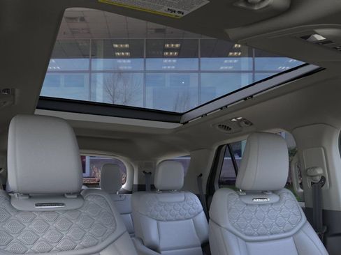 New 2026 Ford Explorer Platinum w/ LUX Leather Package AWD/4WD image 22