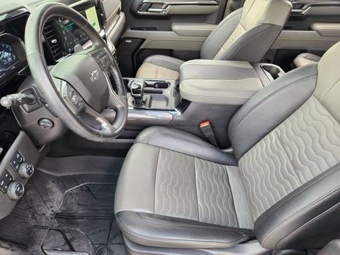 Used 2025 Chevrolet Silverado 1500 ZR2 w/ Technology Package AWD/4WD image 12