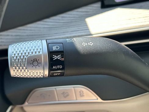 New 2027 Genesis GV80 2.5T Prestige AWD/4WD image 33