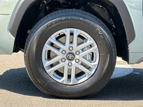 New 2026 Toyota Tundra SR5 RWD image 31
