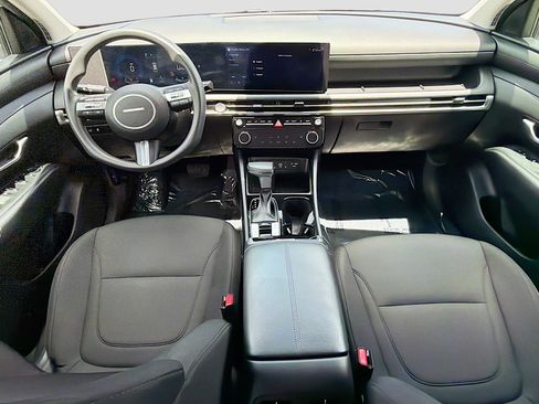 Used 2025 Hyundai Tucson SEL FWD image 15