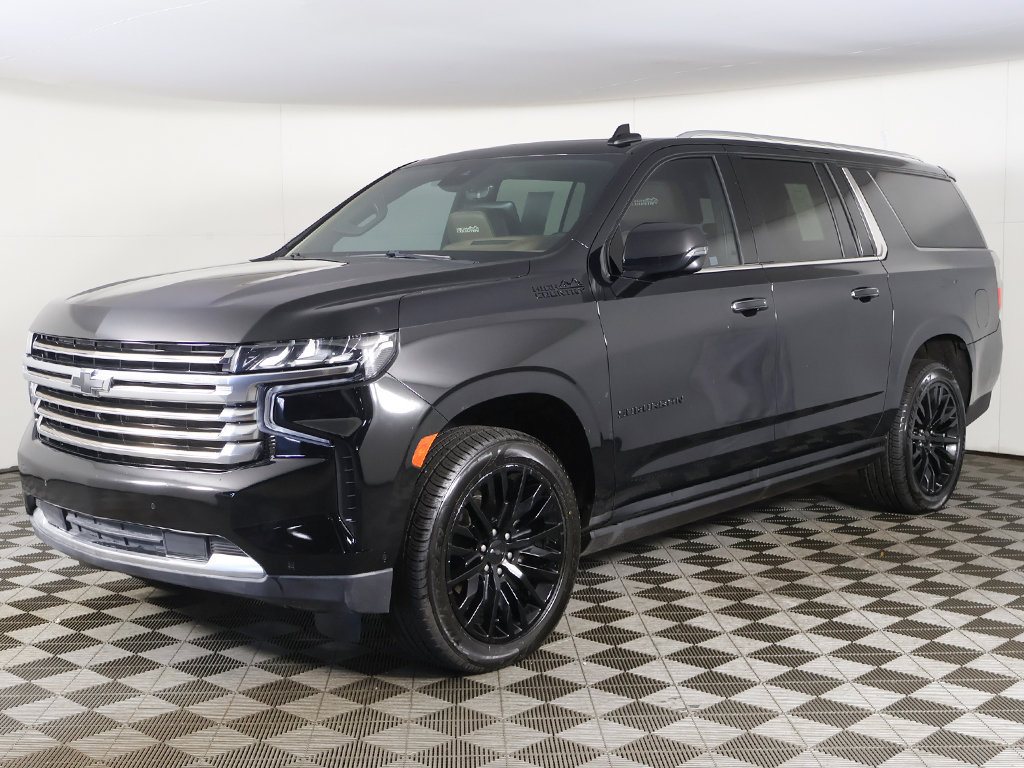 Used 2024 Chevrolet Suburban High Country w/ Advanced Technology Package AWD/4WD image 14