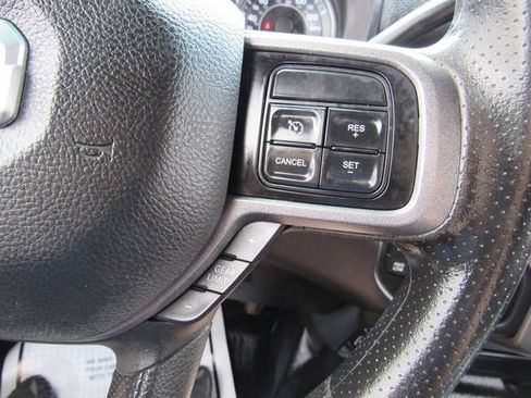 Used 2022 RAM 3500 Tradesman w/ Chrome Appearance Group AWD/4WD image 44