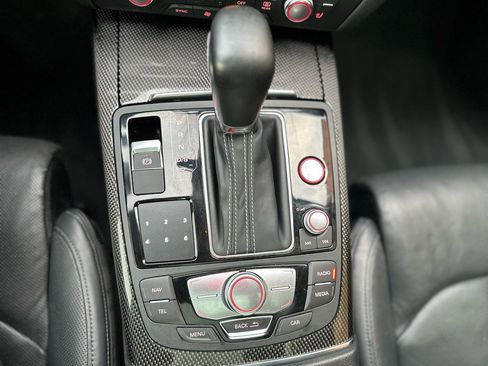 Used 2016 Audi S6 Prestige w/ Prestige Package image 38