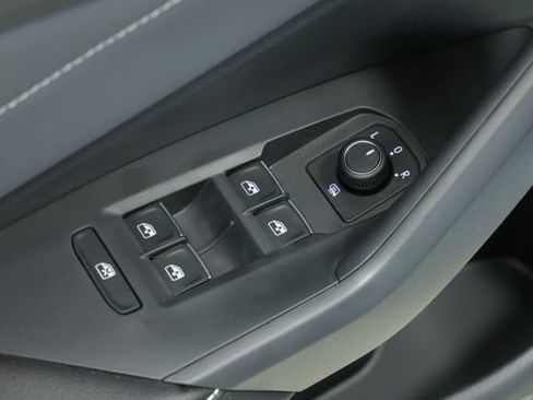 New 2026 Volkswagen Jetta SEL image 33