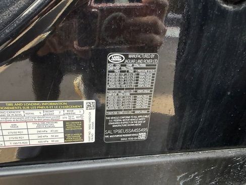 Used 2025 Land Rover Range Rover Sport SE image 14