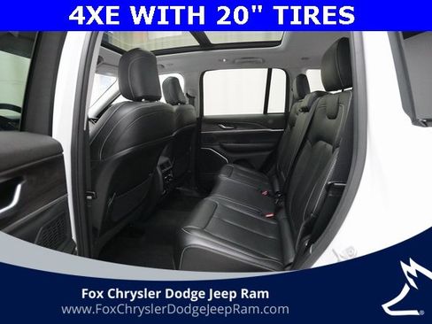 Used 2023 Jeep Grand Cherokee 4WD 4xe image 16