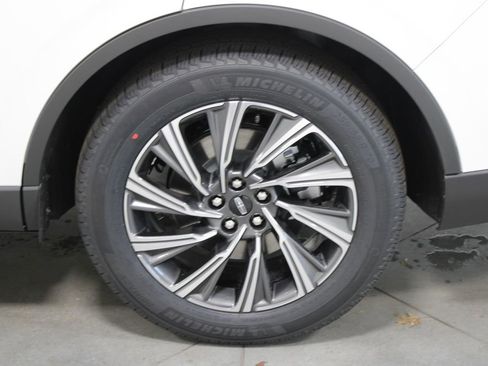 New 2026 Lincoln Aviator Premiere image 17