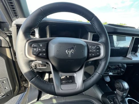 New 2026 Ford Bronco Outer Banks AWD/4WD image 16