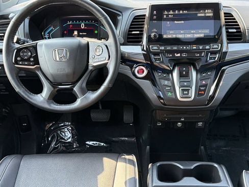 Used 2024 Honda Odyssey Elite image 29