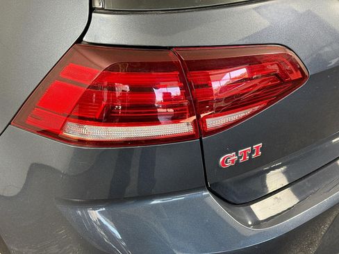 Used 2019 Volkswagen GTI Autobahn image 35