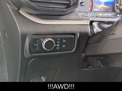 Used 2020 Ford Explorer XLT w/ Comfort Package image 15