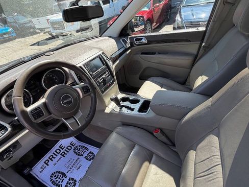 Used 2012 Jeep Grand Cherokee Laredo AWD/4WD image 20