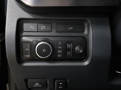 Used 2023 Ford F250 Lariat AWD/4WD image 25