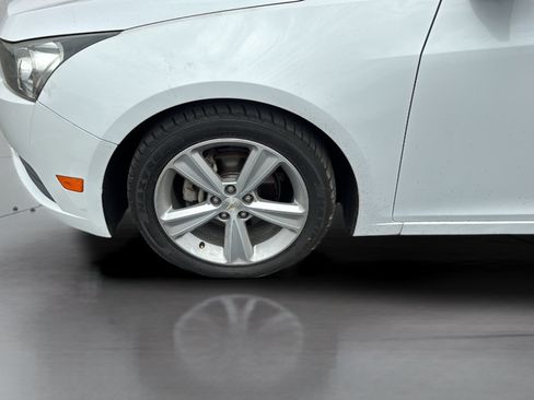 Used 2012 Chevrolet Cruze LT FWD image 17