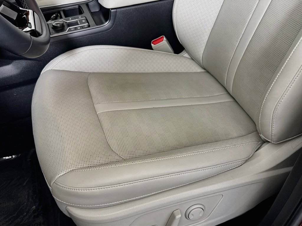 Used 2025 Kia Sorento EX AWD/4WD image 19