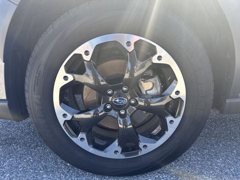 Used 2023 Subaru Crosstrek 2.0i Premium image 10