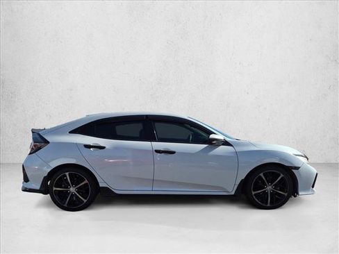 Used 2020 Honda Civic Sport Touring image 4