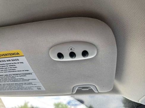 Used 2022 Ford Edge SEL w/ Sport Appearance Package image 37