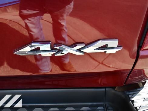 Used 2021 RAM 1500 Laramie w/ Sport Appearance Package AWD/4WD image 36