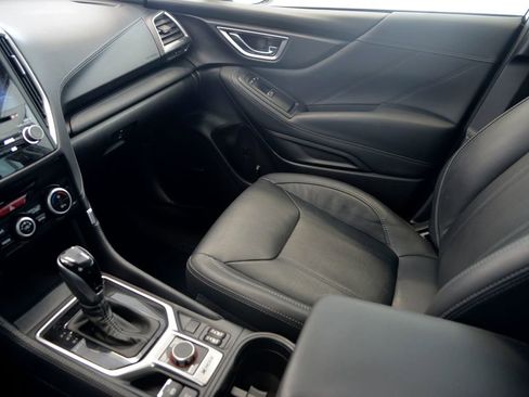 Used 2023 Subaru Forester Touring image 26