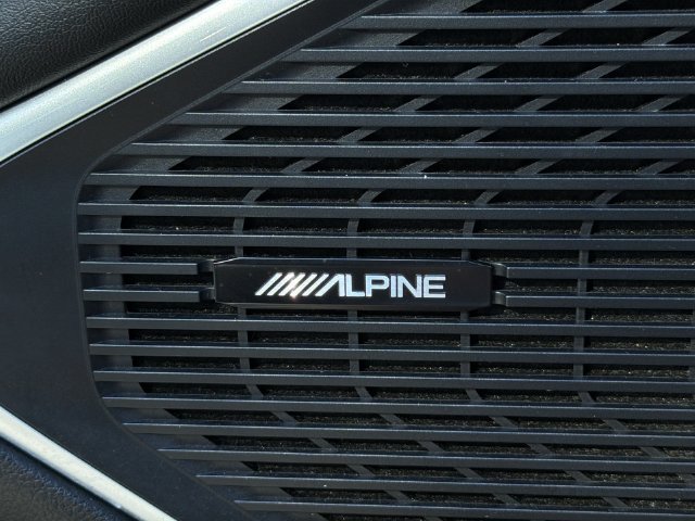 Used 2024 Jeep Wagoneer L Series II w/ Flexible Seating Group AWD/4WD image 33