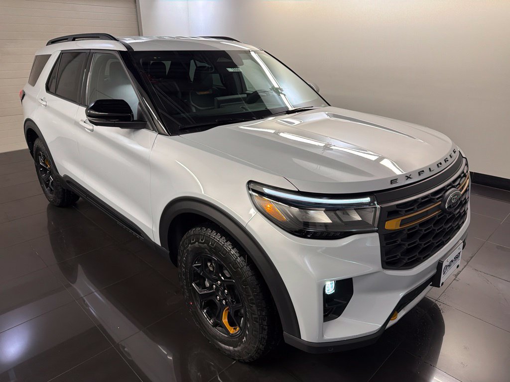 New 2026 Ford Explorer Tremor AWD/4WD image 1