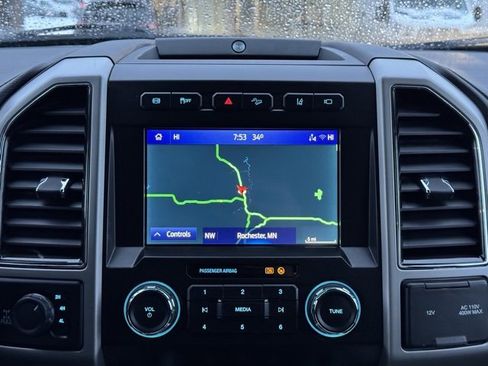 Certified 2021 Ford F350 Lariat w/ Lariat Ultimate Package image 3